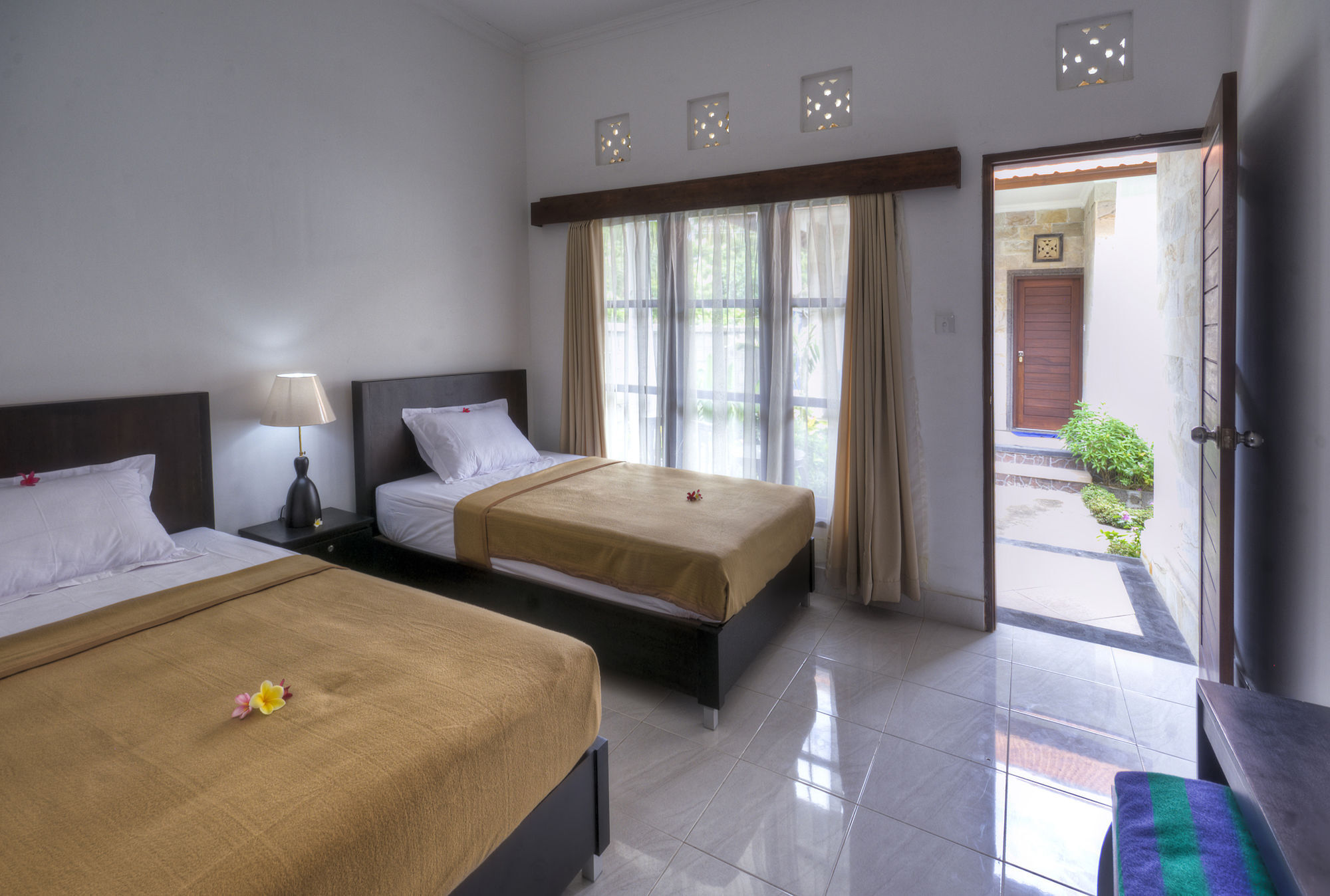 Pondok Jenggala Nusa Lembongan Exterior foto